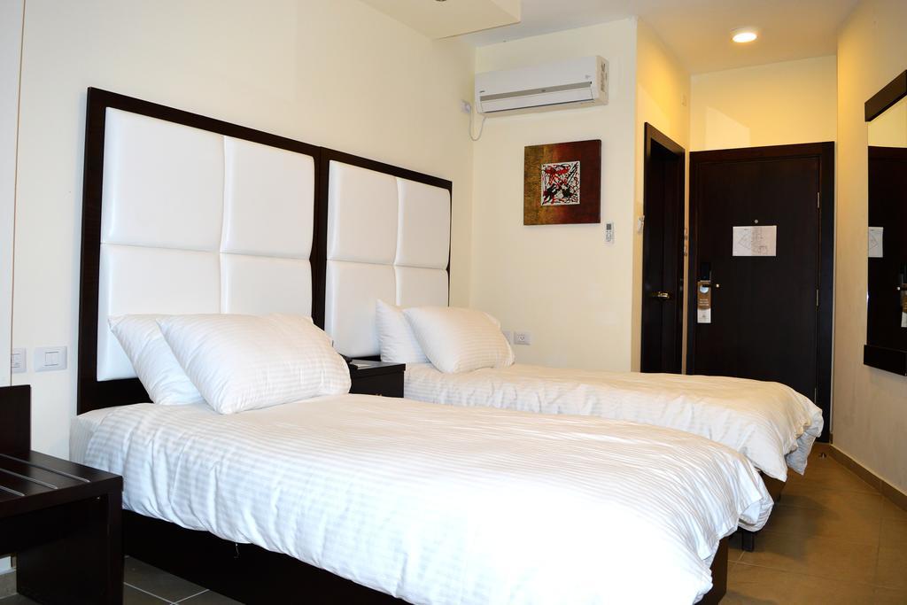Taybeh Golden Hotel Ramallah Exterior photo